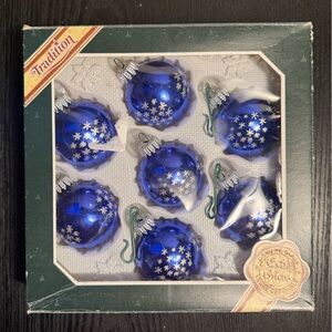 Tradition Blue Vintage Christmas Ornaments Set
